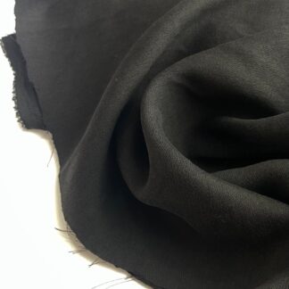 ipek krep karışımlı kumaş kalın dökümlü yapıda ferace ve elbiselik